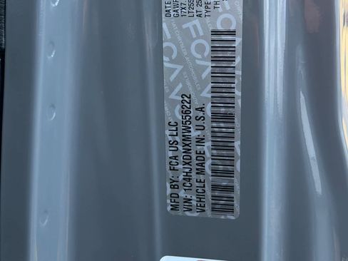 Used 2021 Jeep Wrangler Unlimited Sport image 28