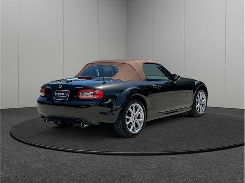 Used 2013 MAZDA MX-5 Miata Grand Touring image 9