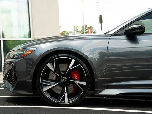 Used 2022 Audi RS 6 w/ Executive Package AWD/4WD image 25