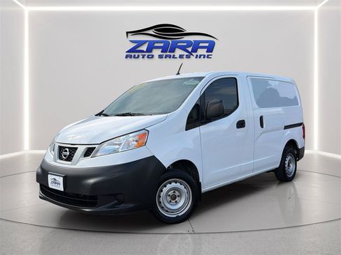 Used 2014 Nissan NV200 S w/ Back Door Glass Package FWD image 1