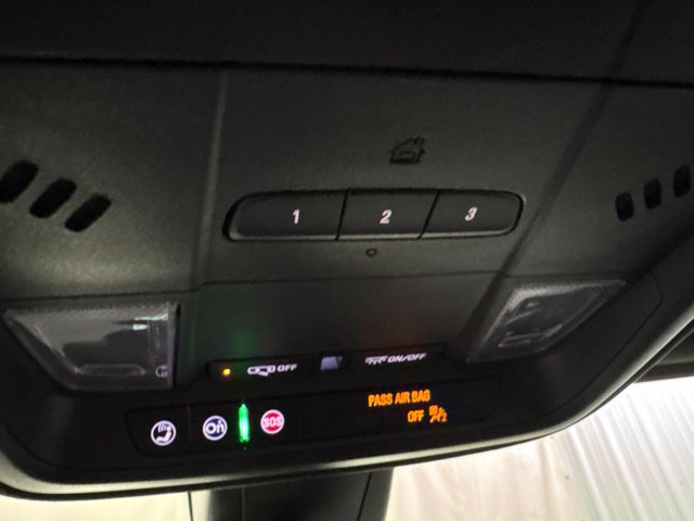 Used 2024 Cadillac XT5 Luxury AWD/4WD image 36