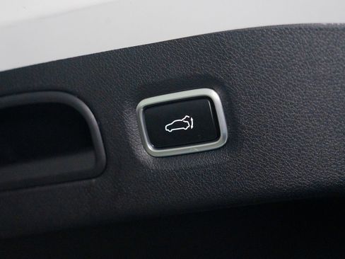 Used 2022 Kia Stinger GT2 w/ Red Interior Color Package image 30