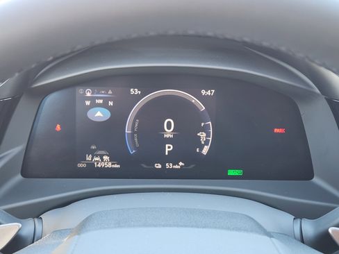 Used 2024 Lexus RZ 450e Premium image 18