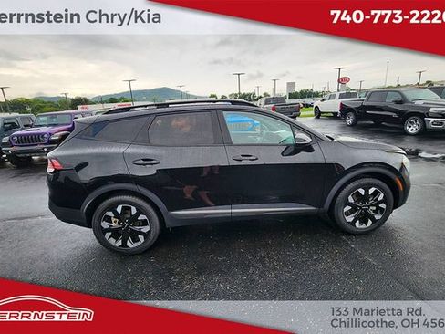 Used 2023 Kia Sportage X-Line w/ X-Line Premium Package AWD/4WD image 30