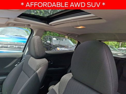 Used 2018 Honda HR-V EX image 14