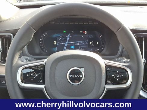 New 2026 Volvo XC90 B6 Plus w/ Protection Package Premier image 12