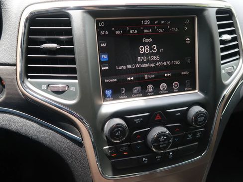 Used 2015 Jeep Grand Cherokee Limited image 29