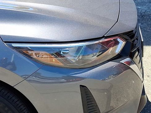 Used 2025 Nissan Sentra S FWD image 27