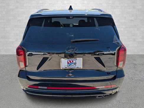 New 2025 Hyundai Palisade Calligraphy image 3