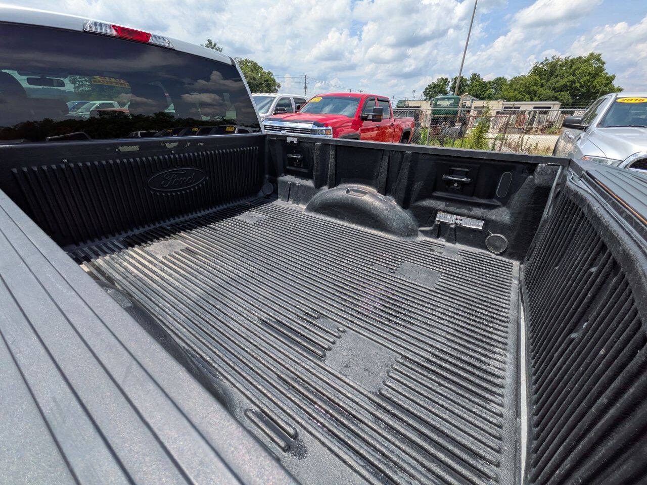 Used 2018 Ford F150 XLT w/ Equipment Group 301A Mid AWD/4WD image 8