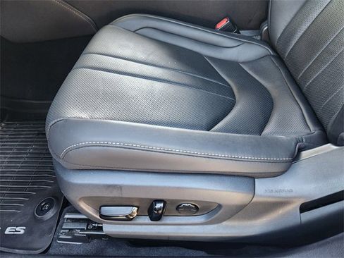 Used 2022 Lexus ES 350 F Sport image 25