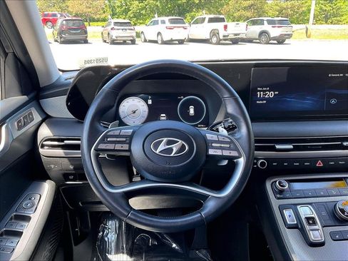 Used 2023 Hyundai Palisade SEL w/ Premium Package AWD/4WD image 18