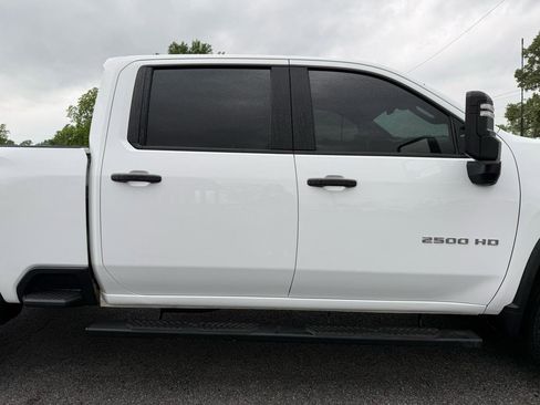 Used 2024 Chevrolet Silverado 2500 W/T w/ WT/CX Safety Package AWD/4WD image 32