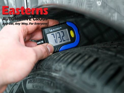 Used 2024 Toyota Camry SE image 27