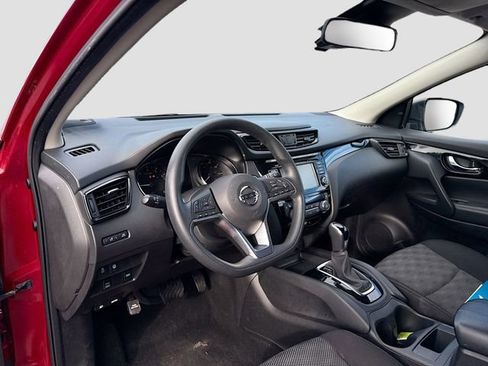 Used 2019 Nissan Rogue Sport SV image 11