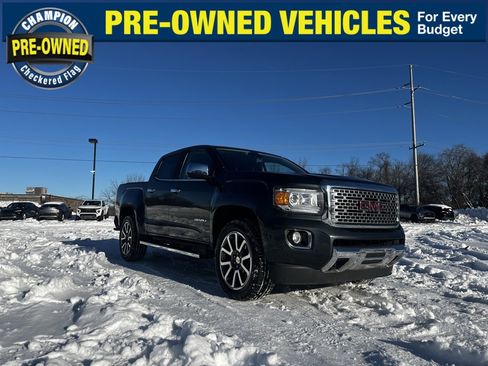 Used 2019 GMC Canyon Denali image 5