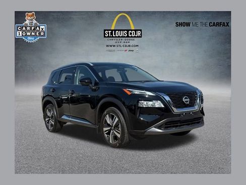 Used 2023 Nissan Rogue SL image 1