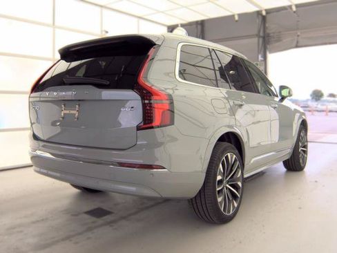 Used 2026 Volvo XC90 B6 Plus AWD/4WD image 4