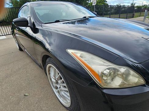 Used 2010 INFINITI G37 Convertible w/ Premium Pkg RWD image 12