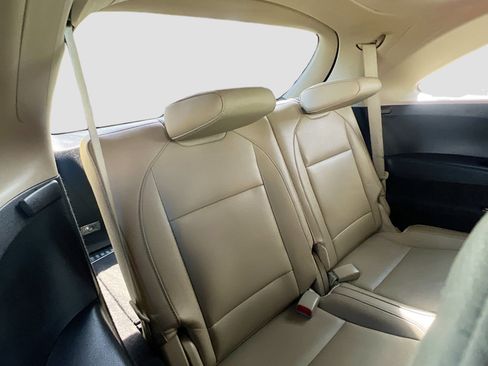 Used 2017 Acura MDX FWD image 28