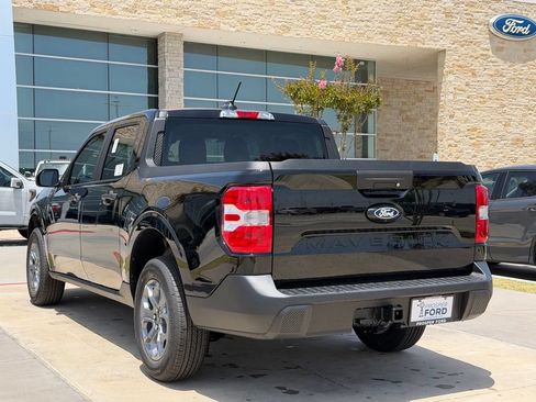 New 2026 Ford Maverick XLT FWD image 9