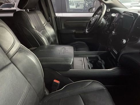 Used 2021 RAM 2500 Limited image 12