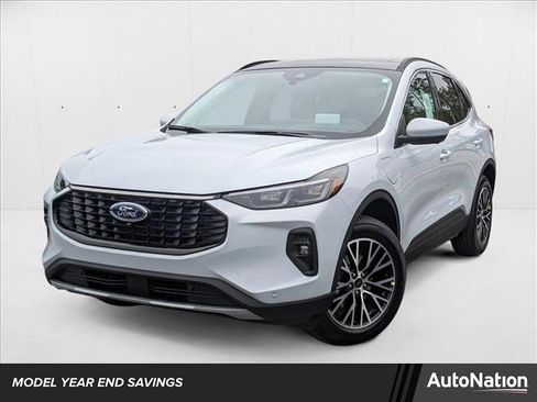 New 2025 Ford Escape SE w/ PHEV Premium Package image 1