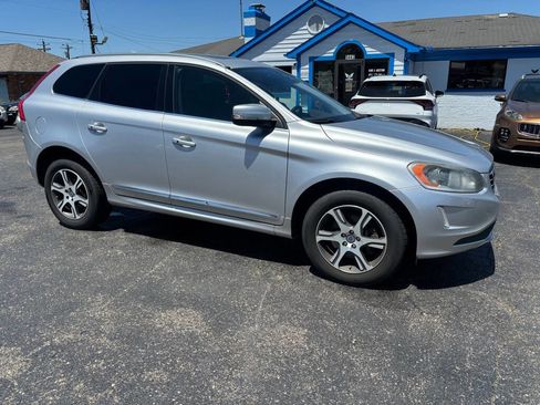 Used 2015 Volvo XC60 T6 Platinum AWD/4WD image 3