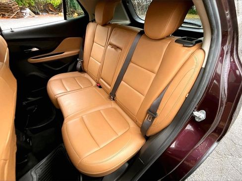 Certified 2018 Buick Encore Premium w/ Experience Buick Package image 20