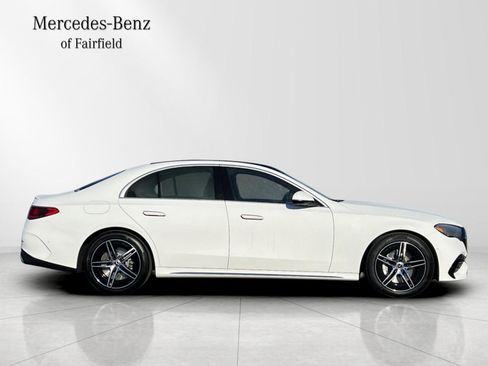 New 2026 Mercedes-Benz E 450 4MATIC Sedan image 8