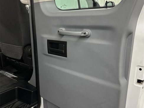 Used 2016 Ford Transit 350 XLT image 34