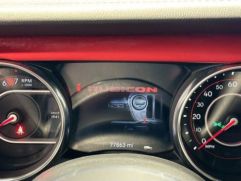 Used 2018 Jeep Wrangler Unlimited Rubicon image 11