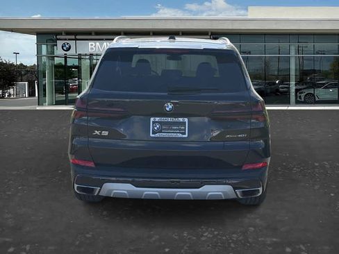 Used 2025 BMW X5 xDrive40i w/ Premium Package AWD/4WD image 6