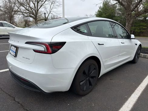 Used 2025 Tesla Model 3 Long Range image 8