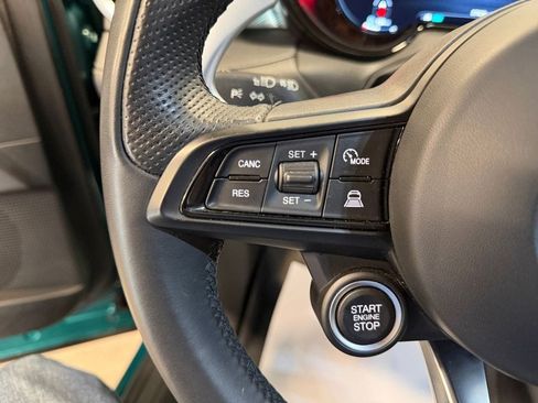 Used 2024 Alfa Romeo Tonale Ti image 15