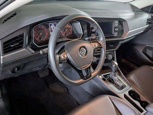 Used 2020 Volkswagen Jetta SE FWD image 10