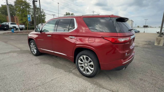 Used 2018 Chevrolet Traverse Premier w/ Driver Confidence II Package FWD image 6