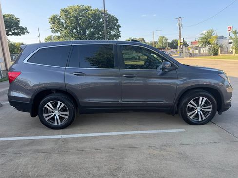 Used 2017 Honda Pilot EX-L image 3