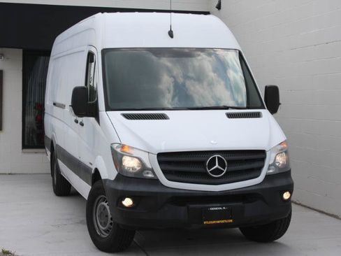 Used 2016 Mercedes-Benz Sprinter 2500 w/ Driver Efficiency Package image 4