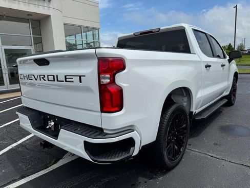 Used 2022 Chevrolet Silverado 1500 Custom w/ Safety Confidence Package RWD image 3
