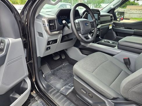 Used 2024 Ford F150 XLT w/ Mobile Office Package AWD/4WD image 20