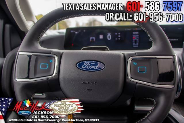 Used 2026 Ford Expedition Platinum w/ Platinum Ultimate Package AWD/4WD image 41