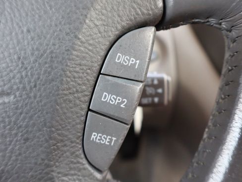 Used 2005 Lexus LS 430 image 31