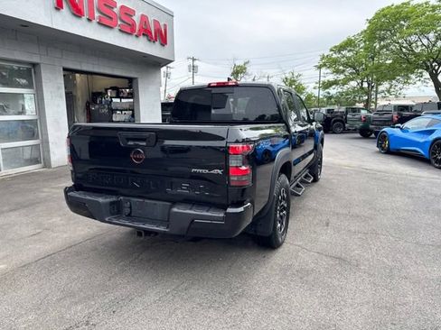 Used 2023 Nissan Frontier PRO-4X w/ Tow Package AWD/4WD image 2