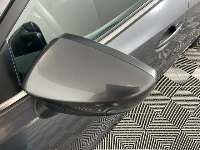 Used 2016 MAZDA MAZDA3 i Sport w/ Preferred Equipment Package FWD image 10