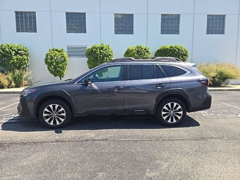 Used 2024 Subaru Outback Limited AWD/4WD image 5