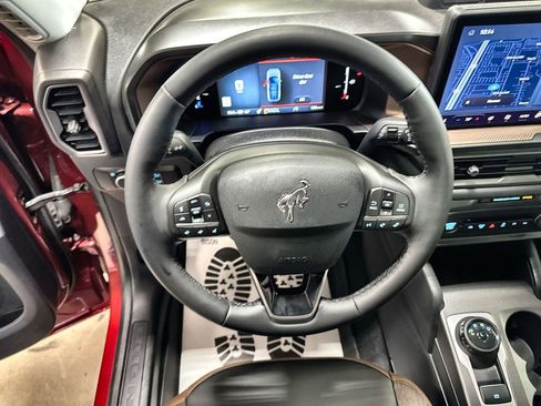 New 2026 Ford Bronco Sport Outer Banks w/ Outer Banks Tech Package+ AWD/4WD image 17