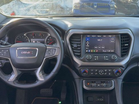 Used 2023 GMC Acadia AT4 image 13