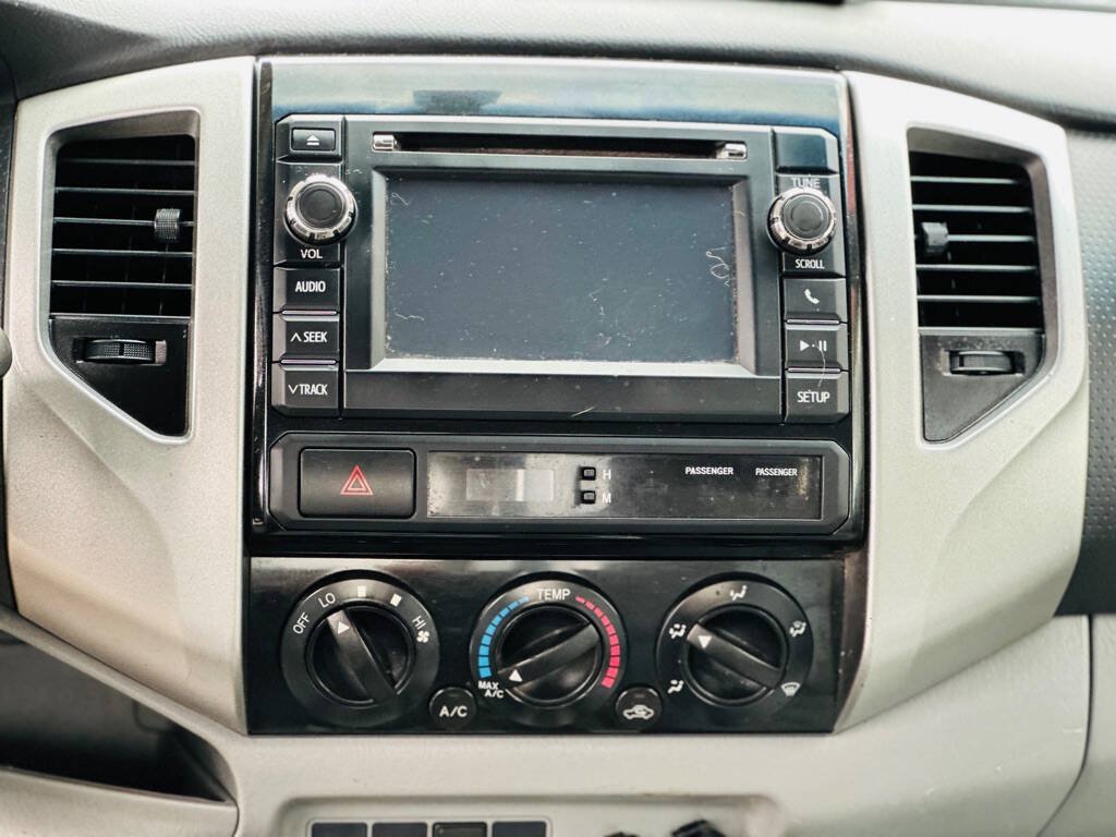 Used 2013 Toyota Tacoma PreRunner w/ SR5 Pkg RWD image 9