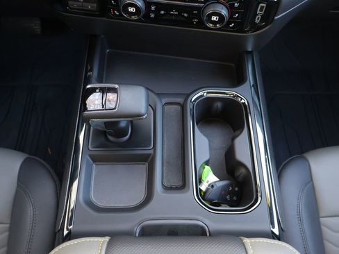 Certified 2024 Chevrolet Silverado 1500 ZR2 image 23